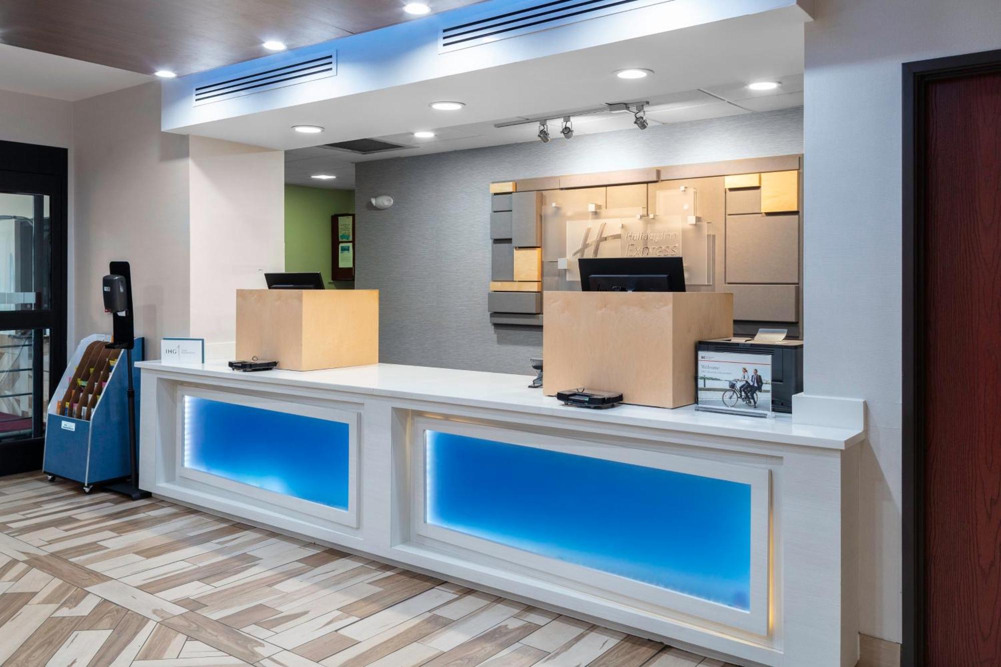 Holiday Inn Express & Suites Roanoke Rapids By Ihg Luaran gambar