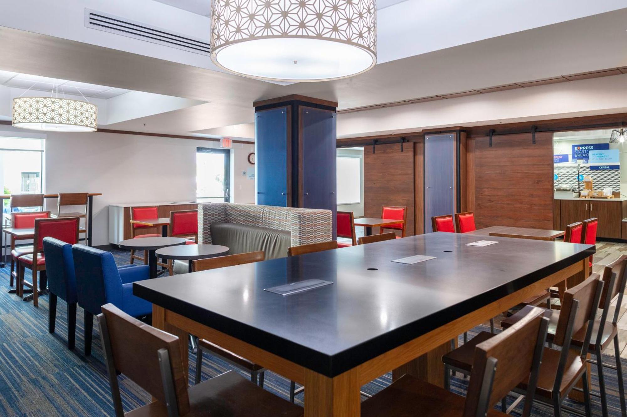 Holiday Inn Express & Suites Roanoke Rapids By Ihg Luaran gambar