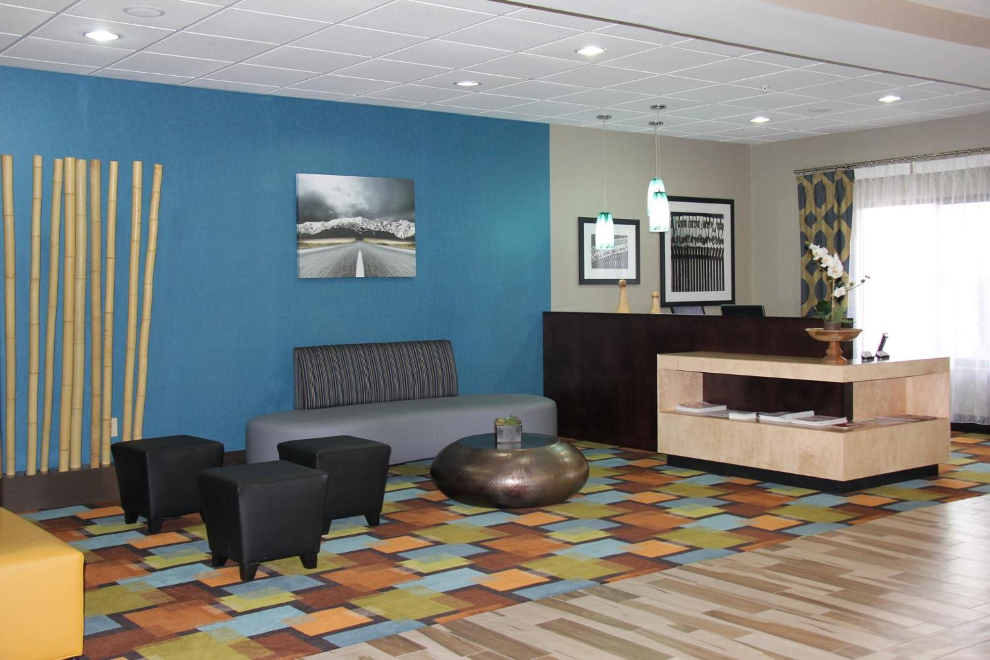 Holiday Inn Express & Suites Roanoke Rapids By Ihg Luaran gambar