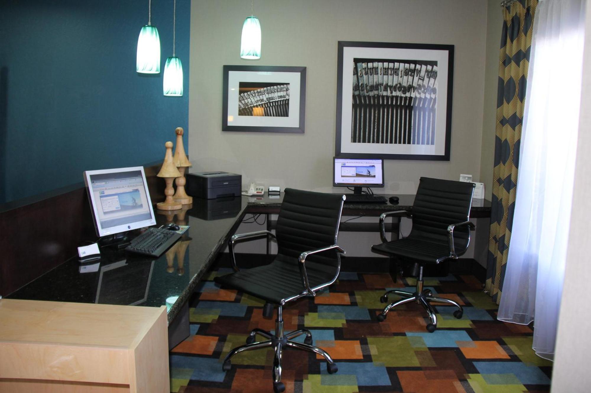 Holiday Inn Express & Suites Roanoke Rapids By Ihg Luaran gambar