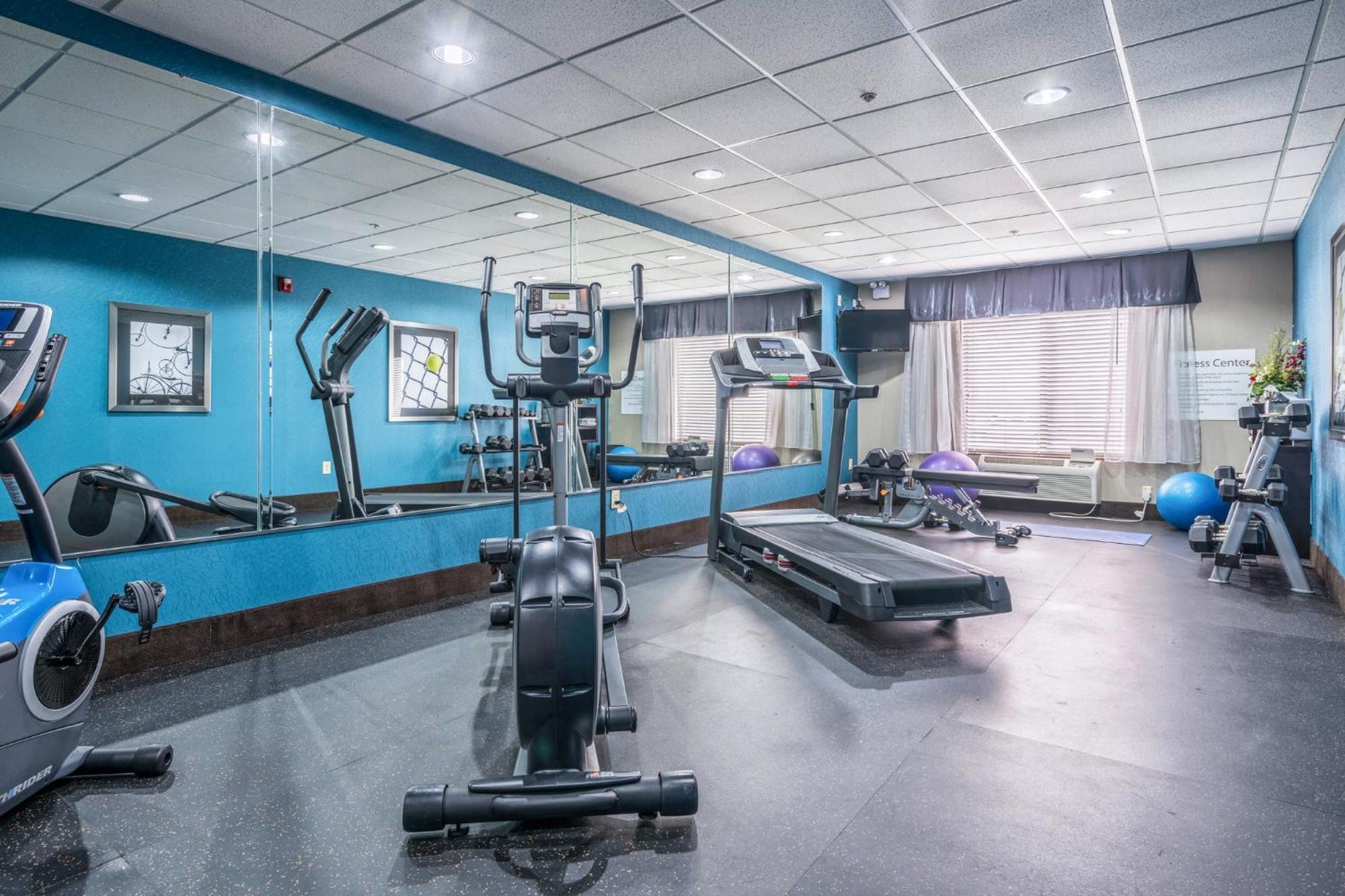Holiday Inn Express & Suites Roanoke Rapids By Ihg Luaran gambar