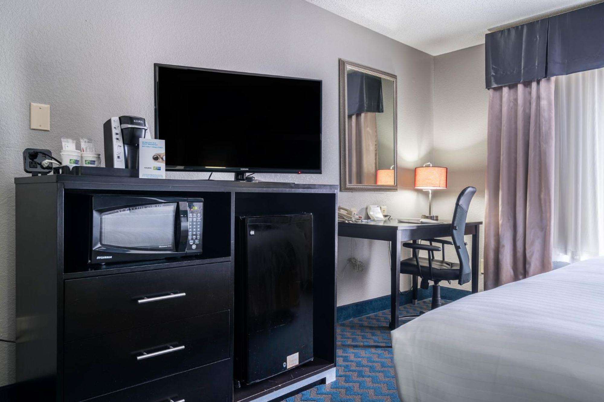 Holiday Inn Express & Suites Roanoke Rapids By Ihg Luaran gambar