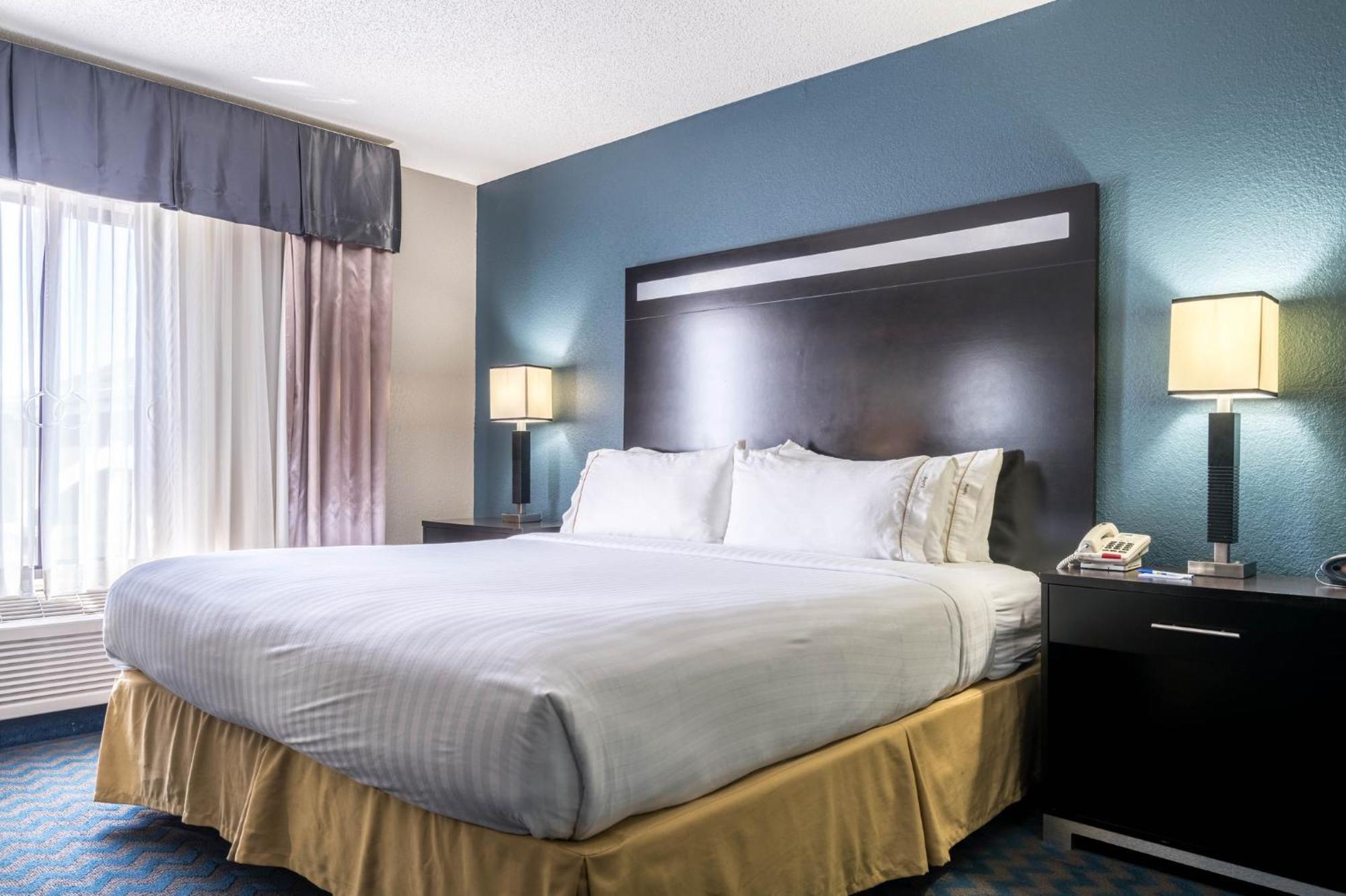Holiday Inn Express & Suites Roanoke Rapids By Ihg Luaran gambar
